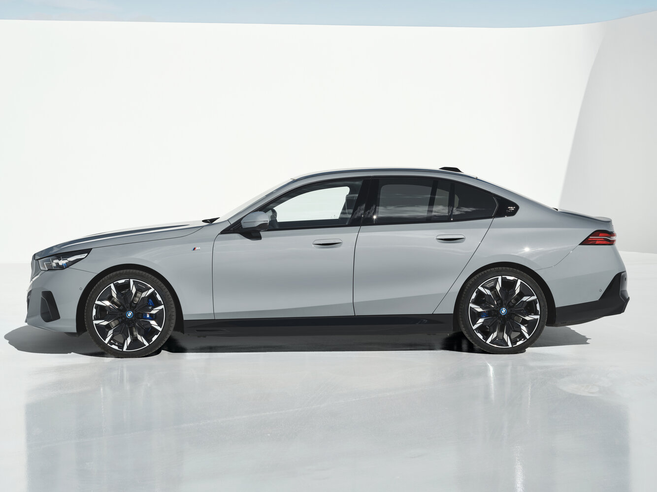 BMW i5, 2026, фото 4
