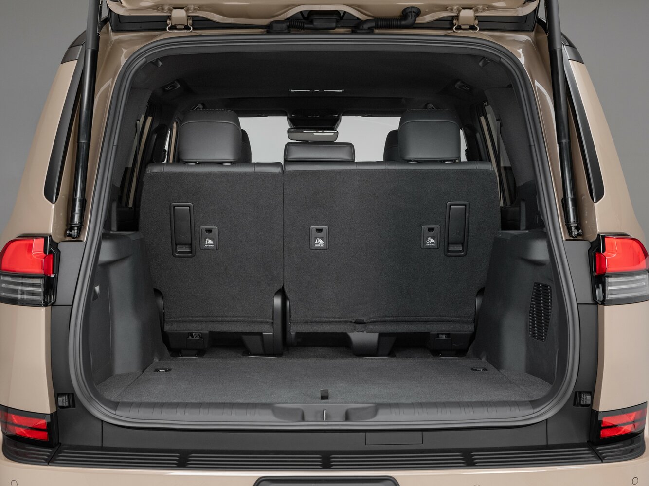 Lexus GX III, 2024, фото 10