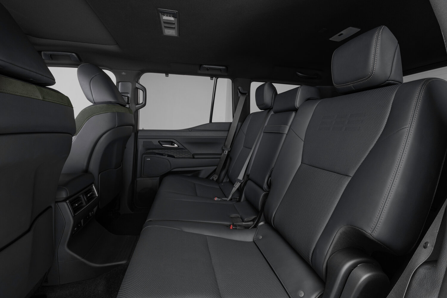 Lexus GX III, 2024, фото 5