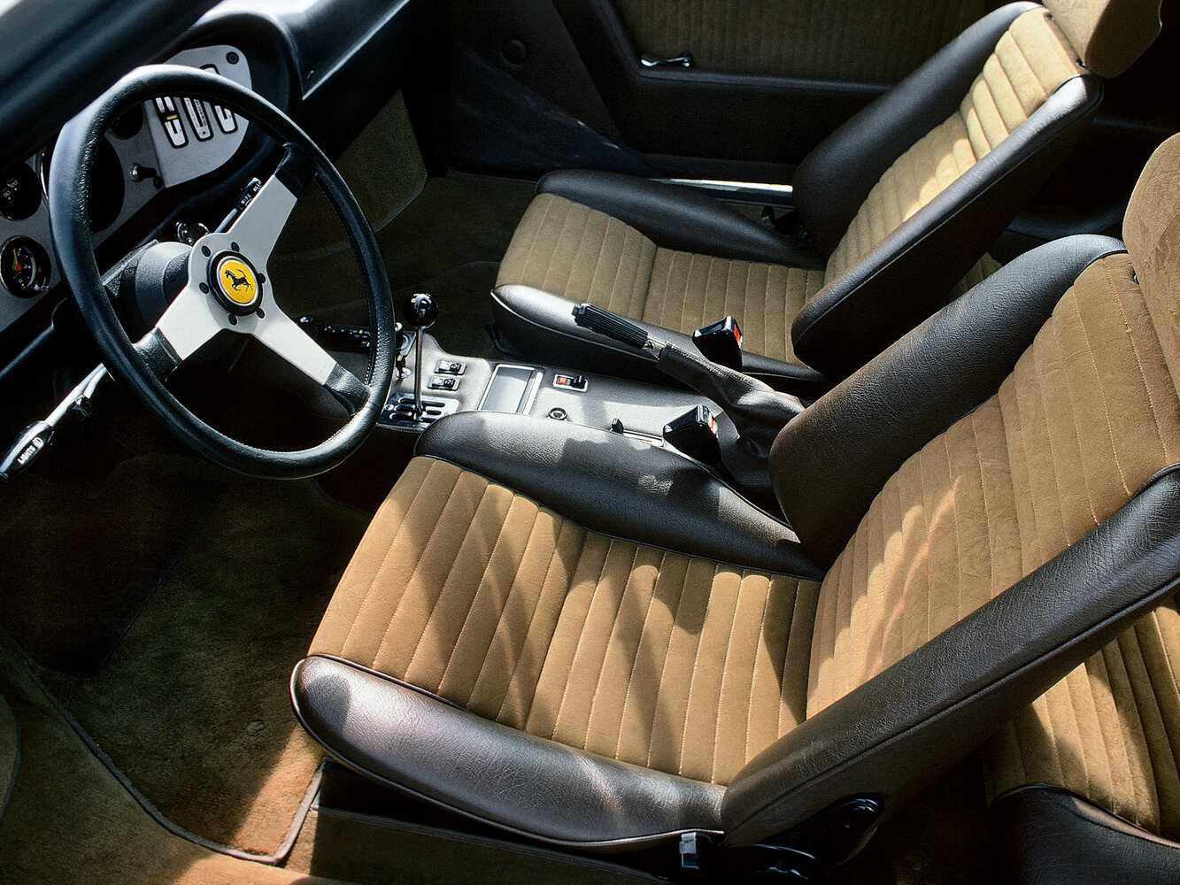 Ferrari Dino 208/308 GT4, 1977, фото 15