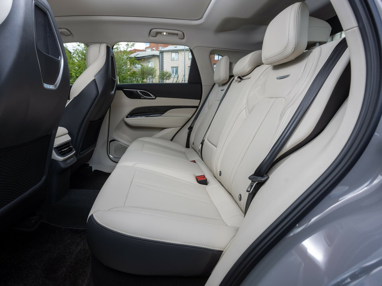 Hongqi HS3, 2025, фото 29