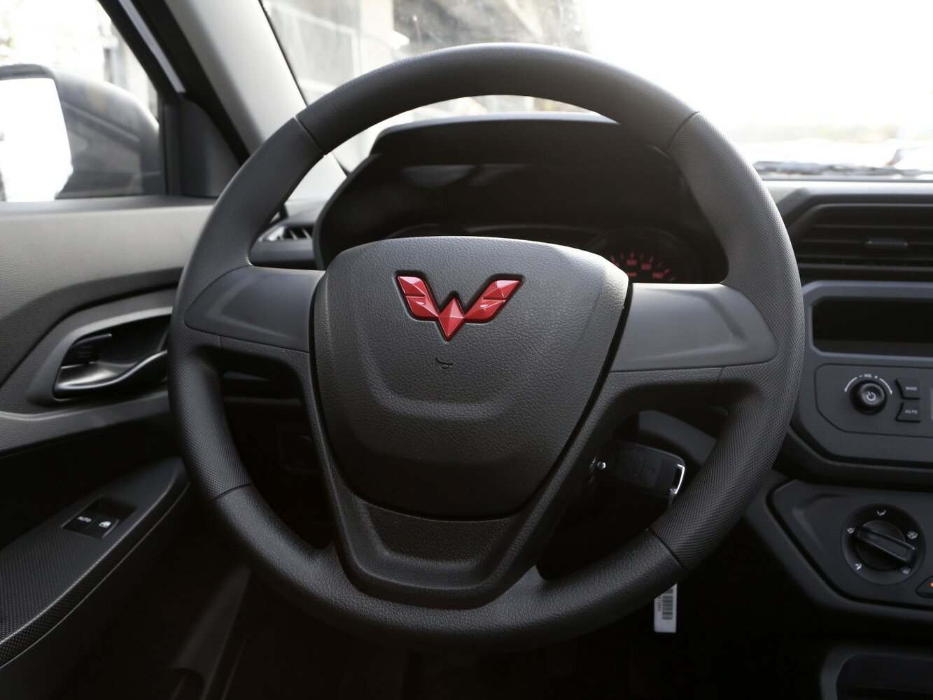 Wuling Hongguang S, 2026, фото 14