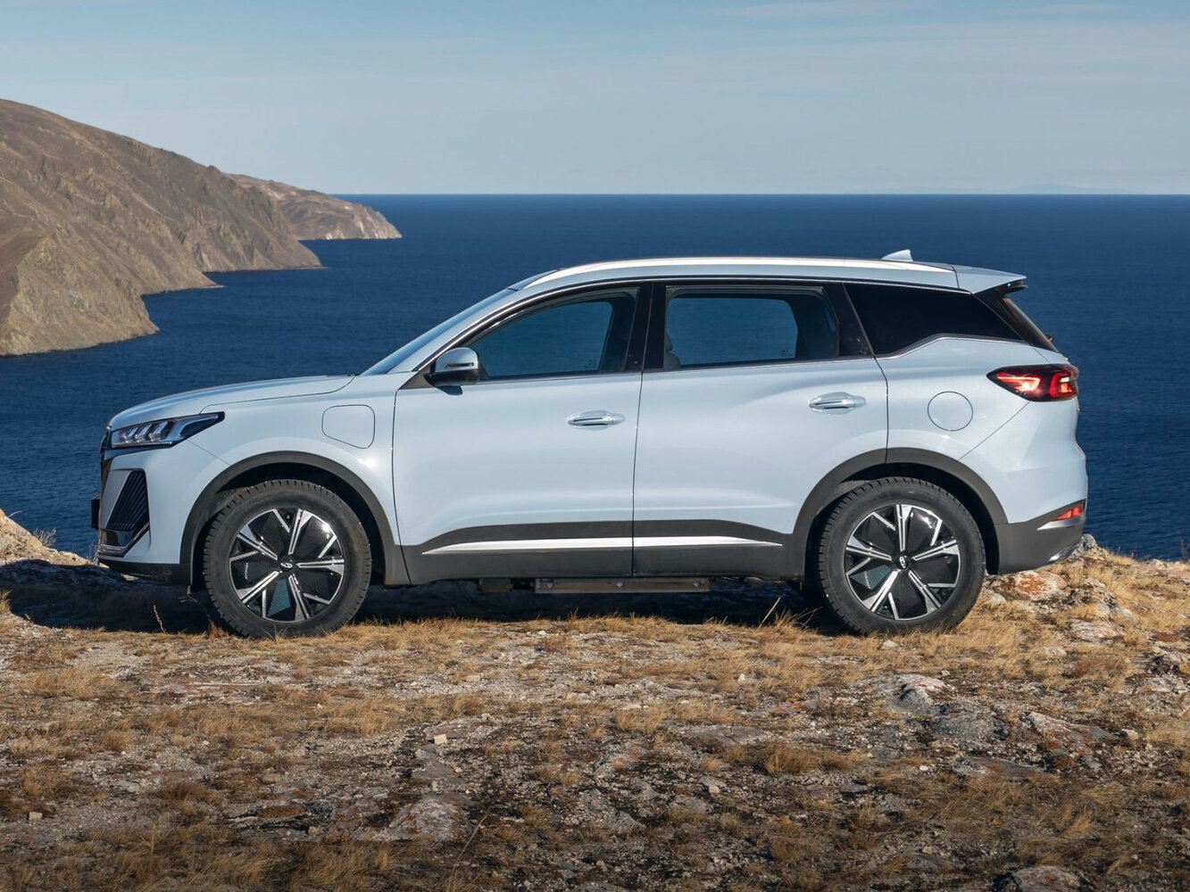 Chery Tiggo 7 Pro Plug-in Hybrid, 2025, фото 2