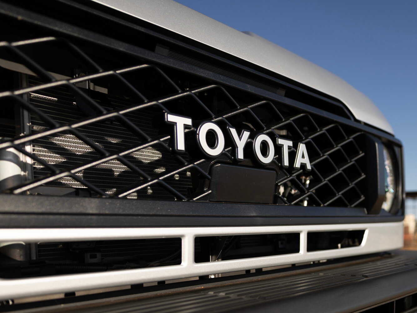 Toyota Land Cruiser 70 Series Рестайлинг 2, 2025, фото 6