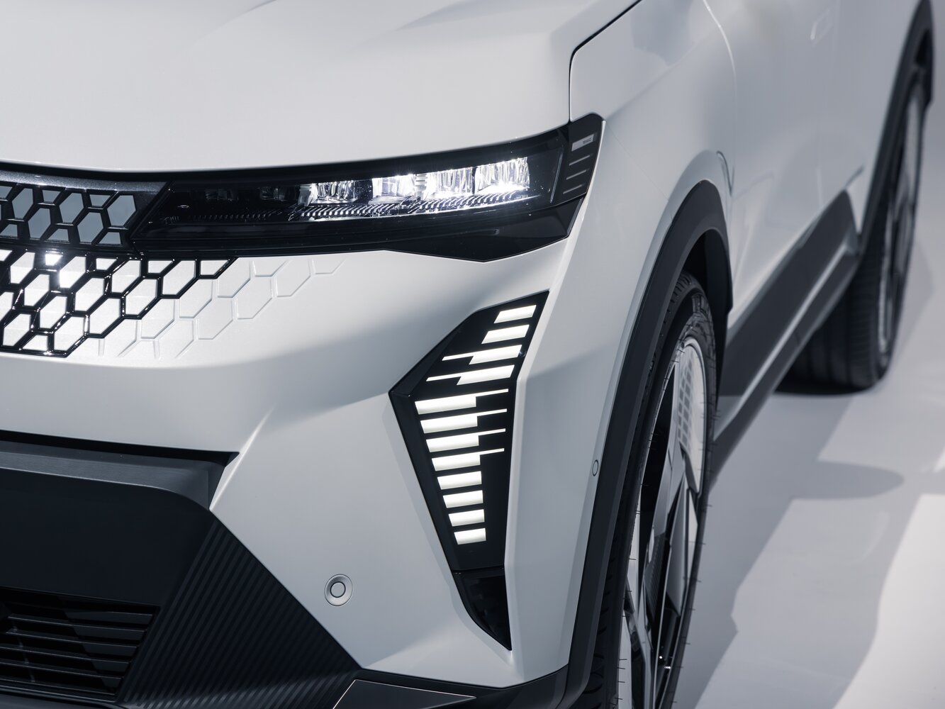 Renault Scenic E-Tech V, 2026, фото 2