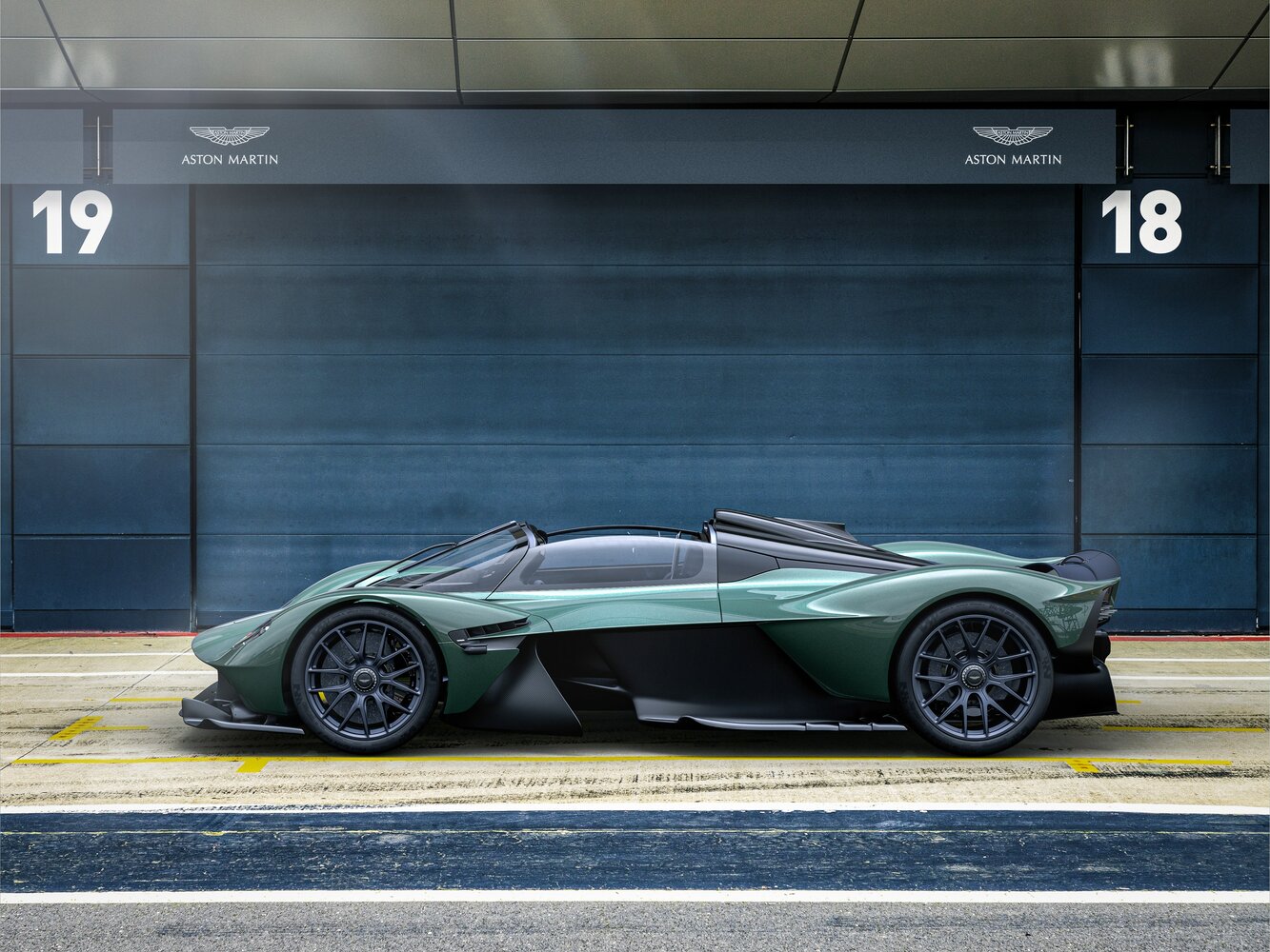 Aston Martin Valkyrie, 2023, фото 6