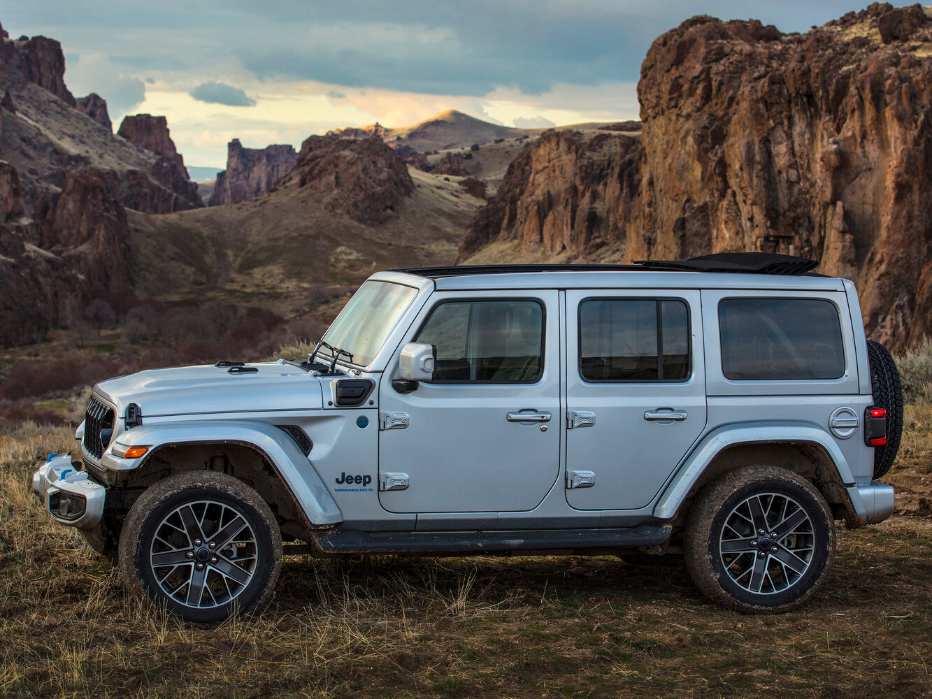 Jeep Wrangler IV (JL) Рестайлинг, 2024, фото 6