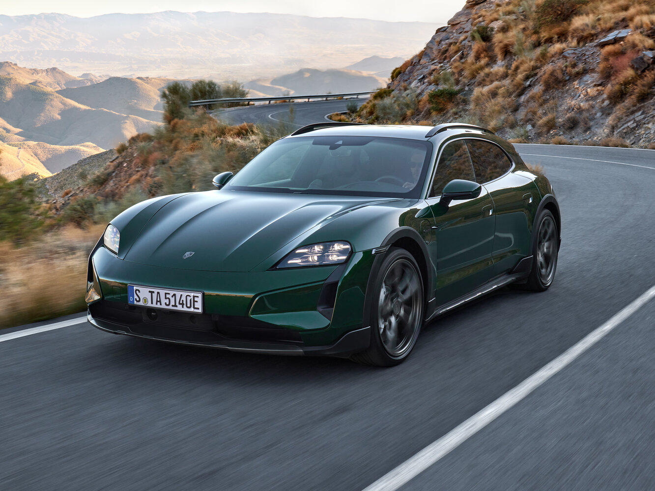 Porsche Taycan I Рестайлинг, 2025, фото 6