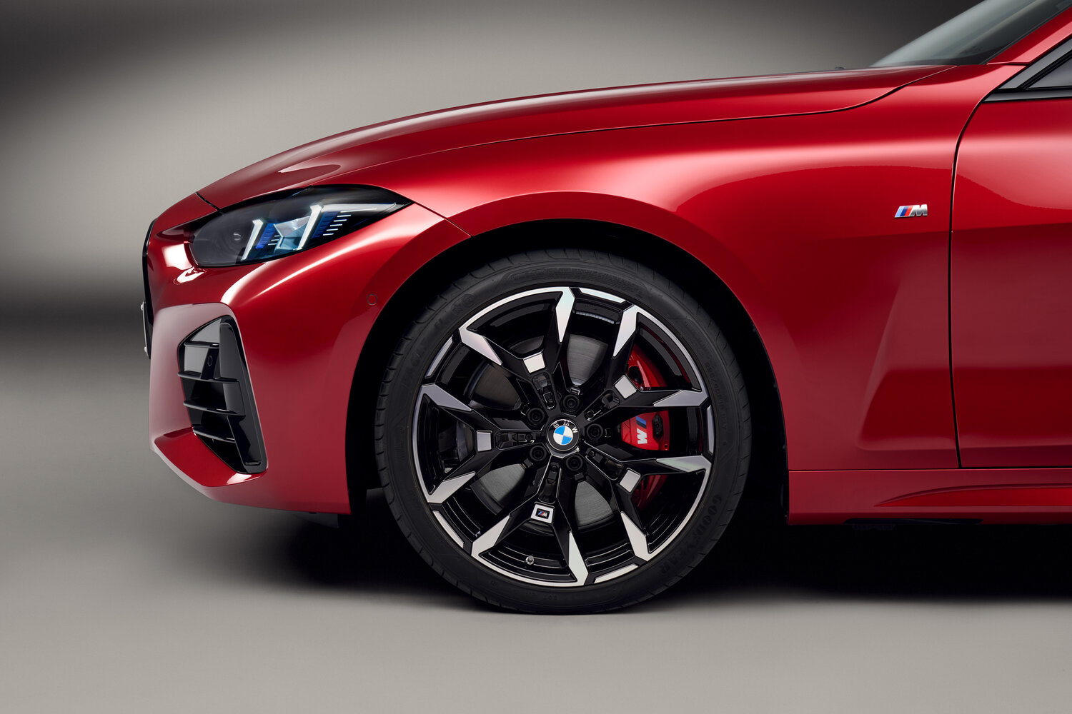 BMW 4 series G22, G23, G26 Рестайлинг, 2024, фото 2