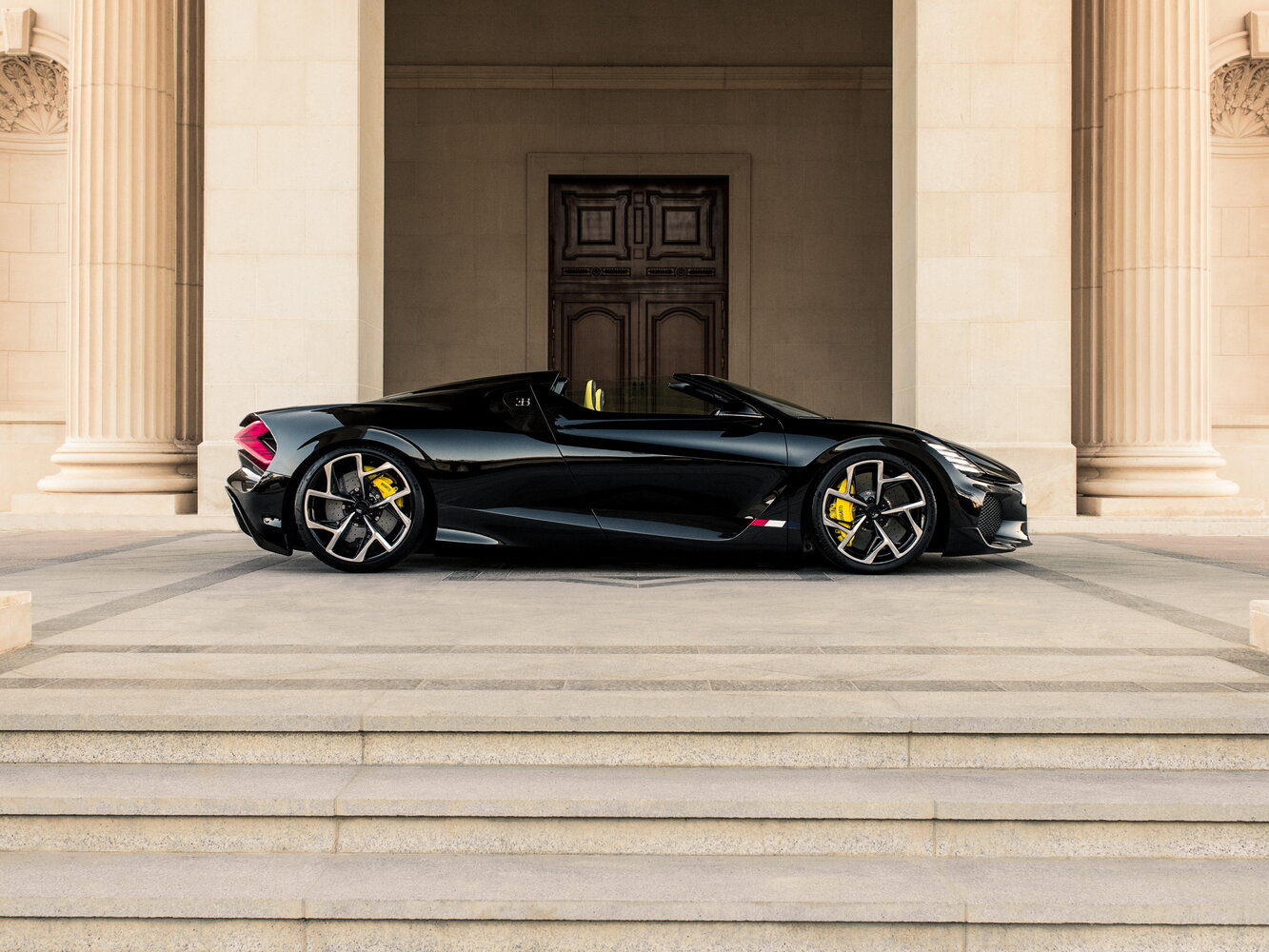 Bugatti W16 Mistral, 2025, фото 3