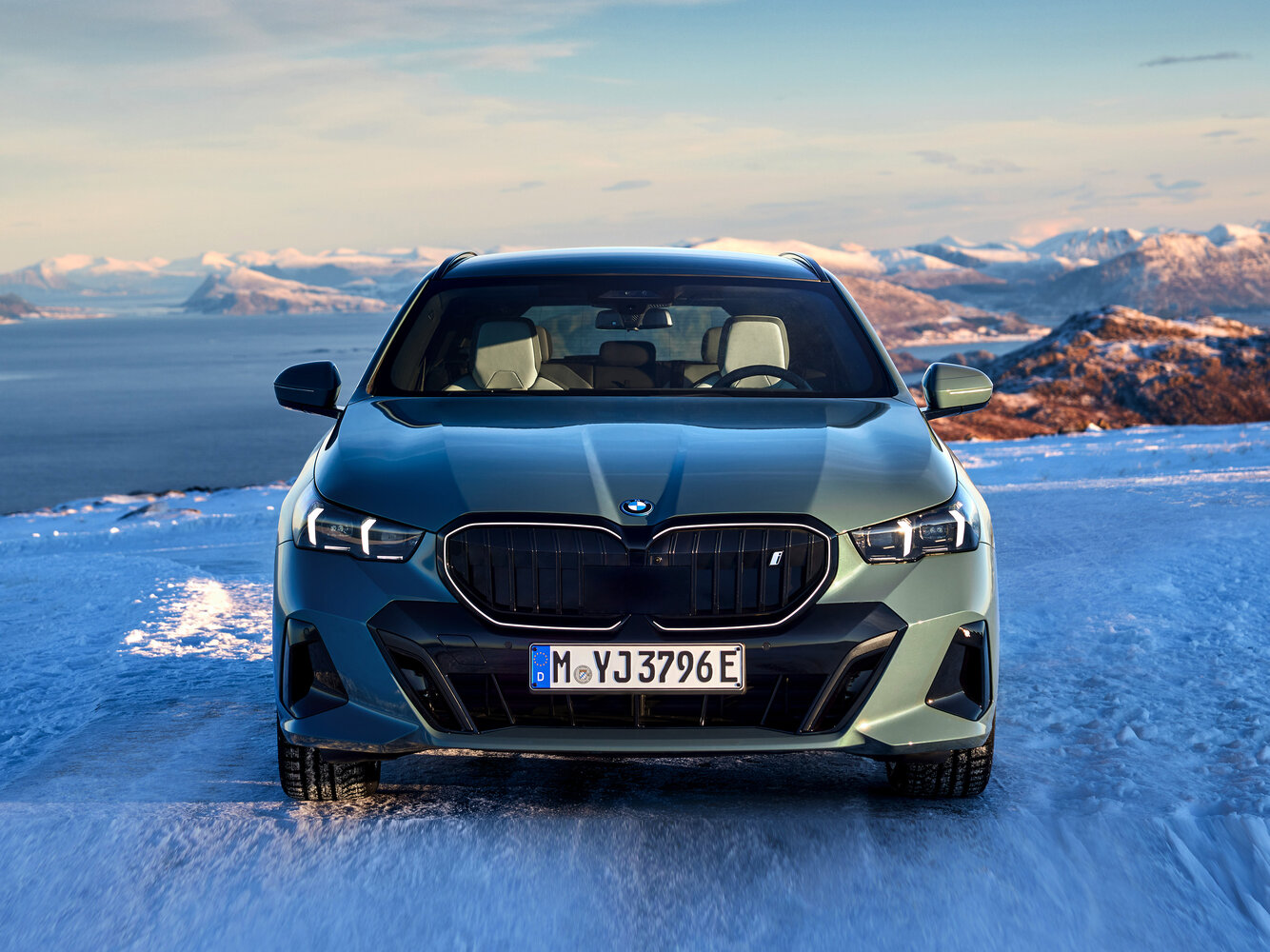 BMW i5, 2025, фото 2