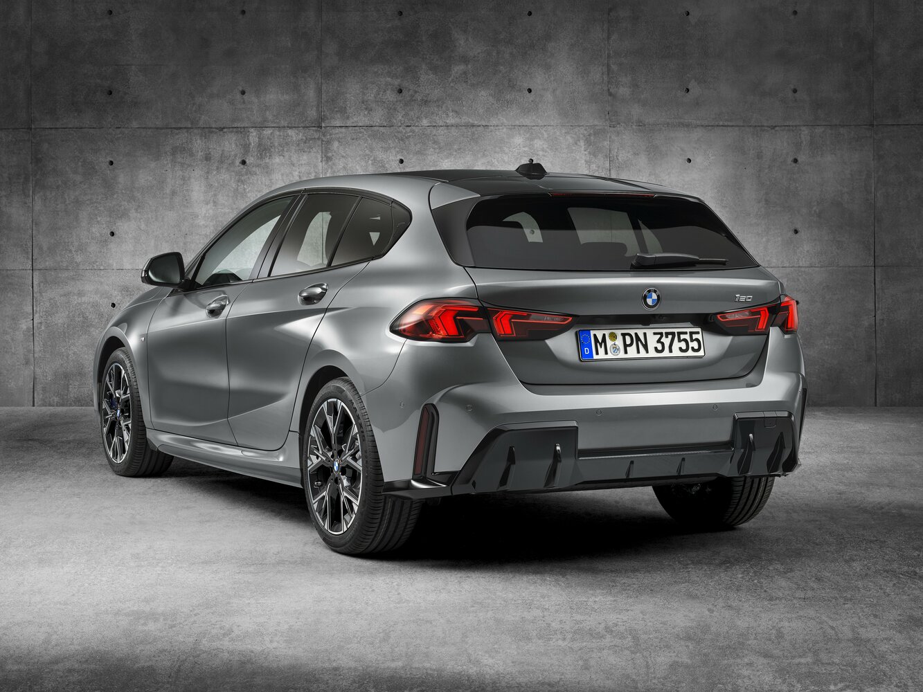 BMW 1 series IV (F70), 2026, фото 4