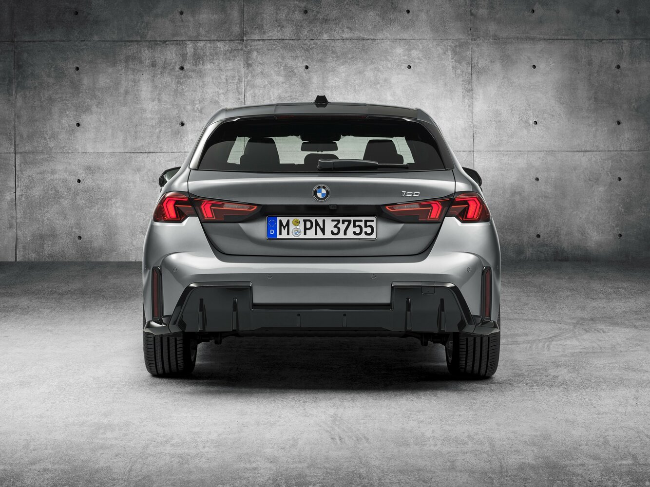 BMW 1 series IV (F70), 2026, фото 3
