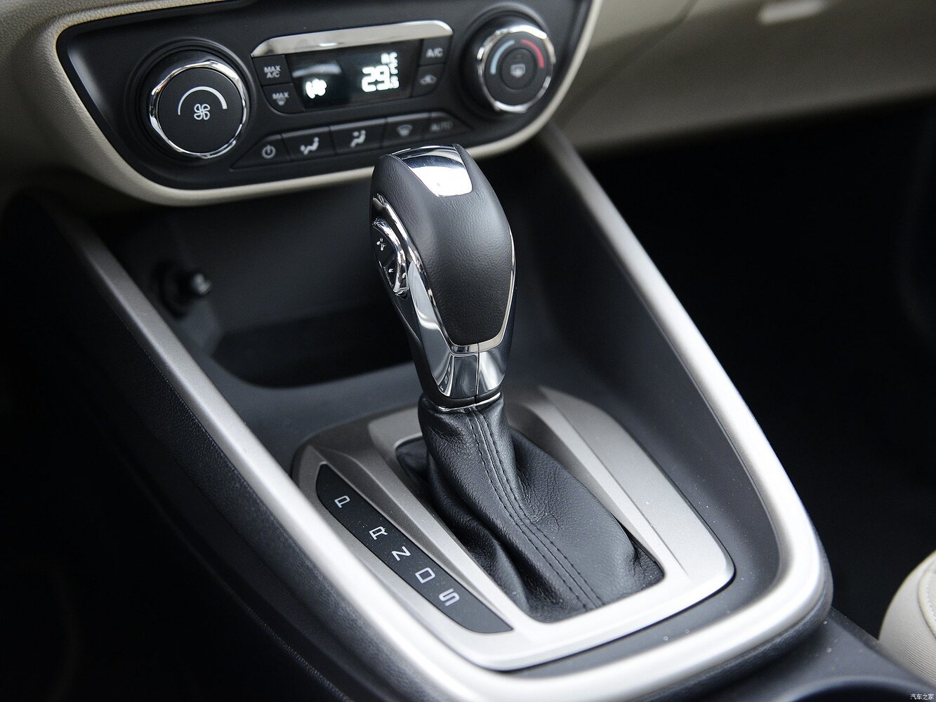 Ford Escort VI, 2017, фото 4