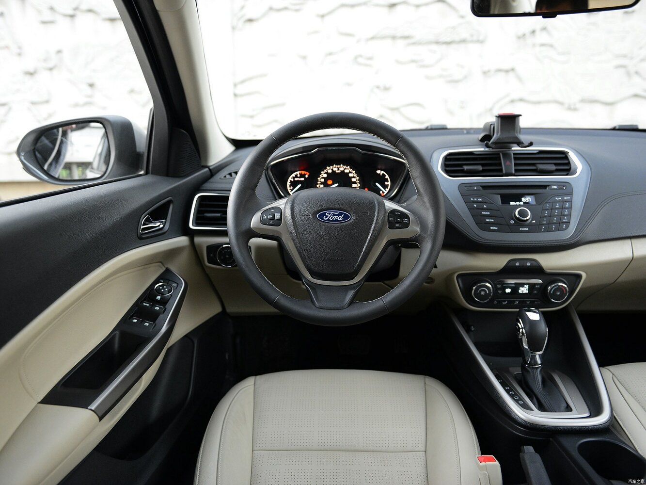 Ford Escort VI, 2017, фото 3