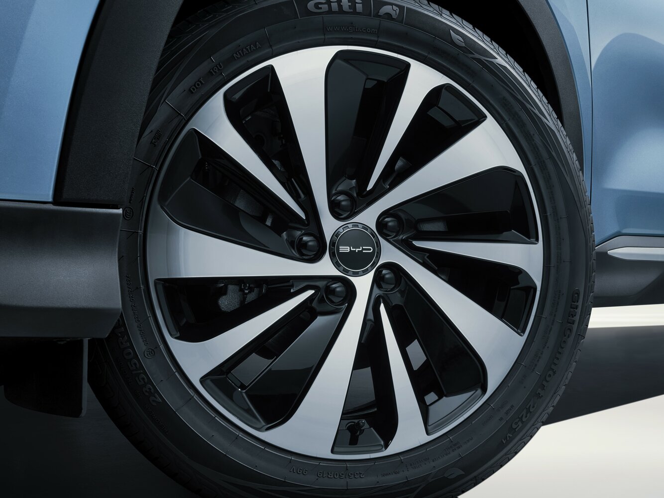 BYD Song Plus I Рестайлинг, 2023, фото 14