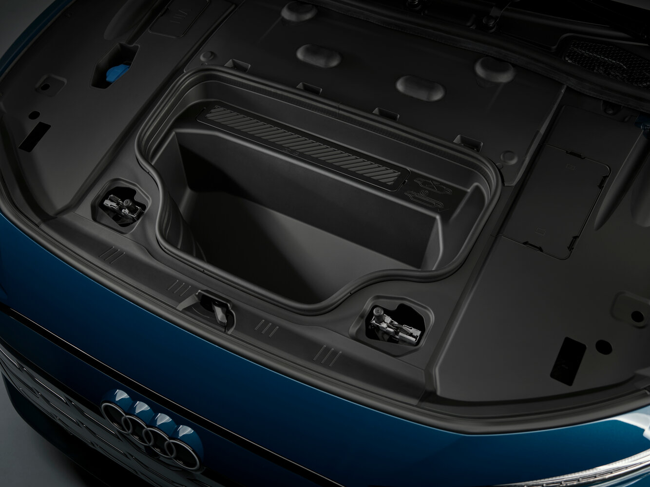 Audi S6 e-tron, 2026, фото 5