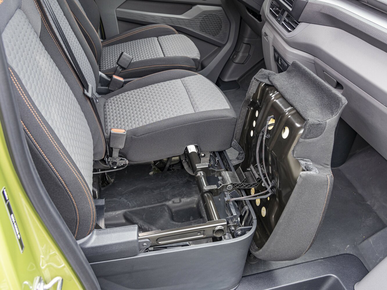 Volkswagen Transporter T7, 2025, фото 4