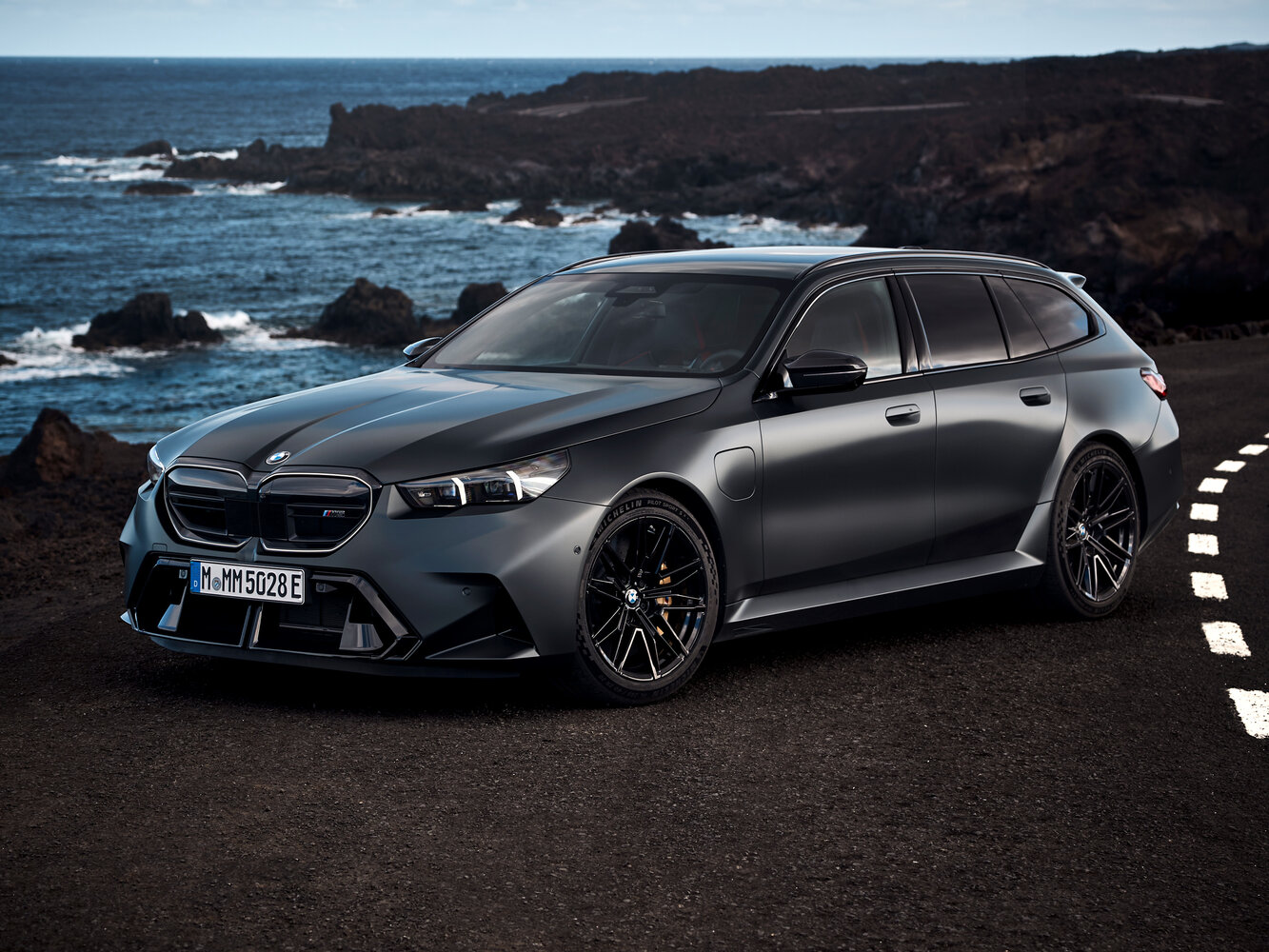 BMW M5 VII (G90), 2026, фото 6