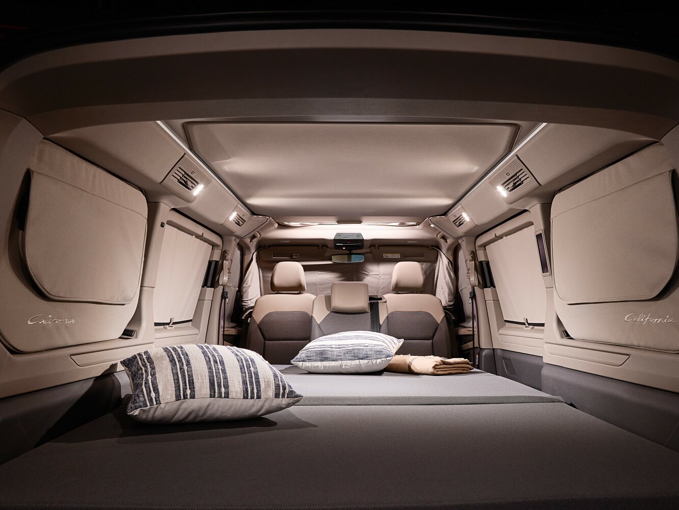 Volkswagen California T7, 2025, фото 3