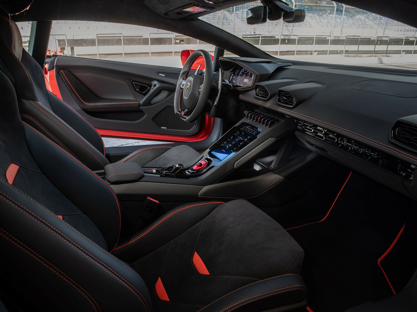 Lamborghini Huracán I Рестайлинг, 2024, фото 13