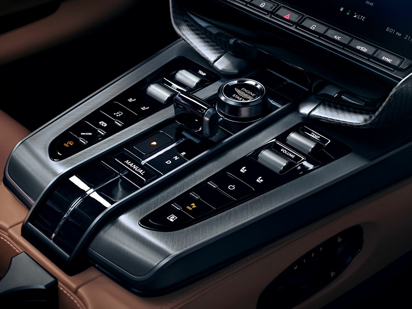 Aston Martin Vanquish III, 2024, фото 10