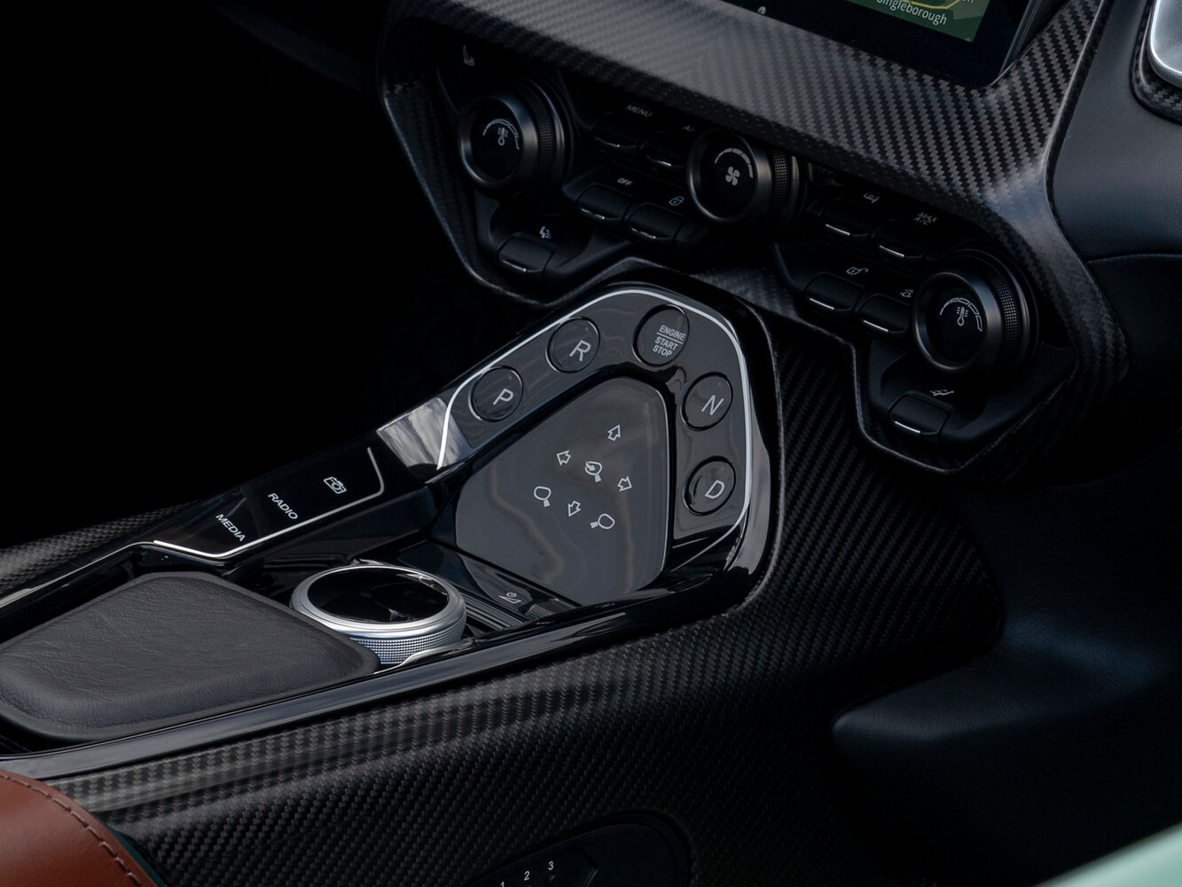 Aston Martin V12 Speedster, 2020, фото 7