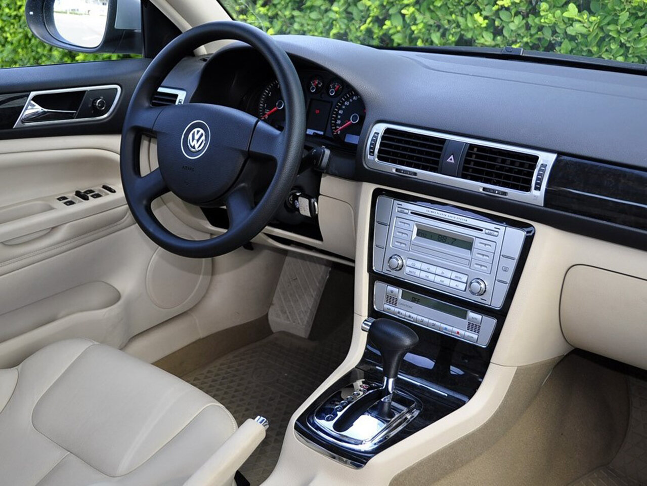 Volkswagen Passat (North America and China) Lingyu Рестайлинг, 2011, фото 5