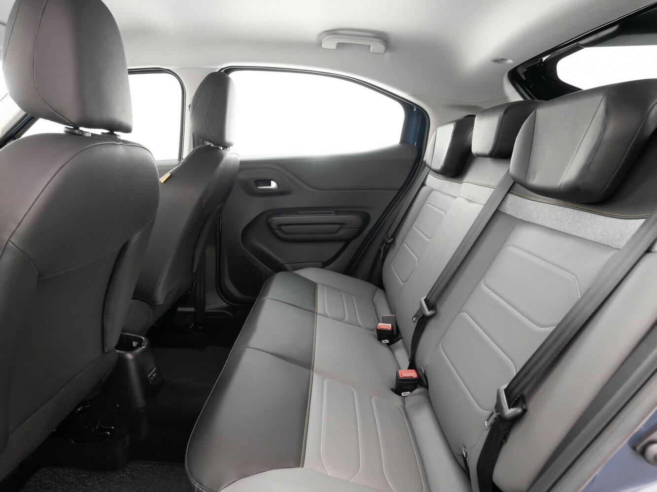 Citroen Basalt, 2026, фото 9