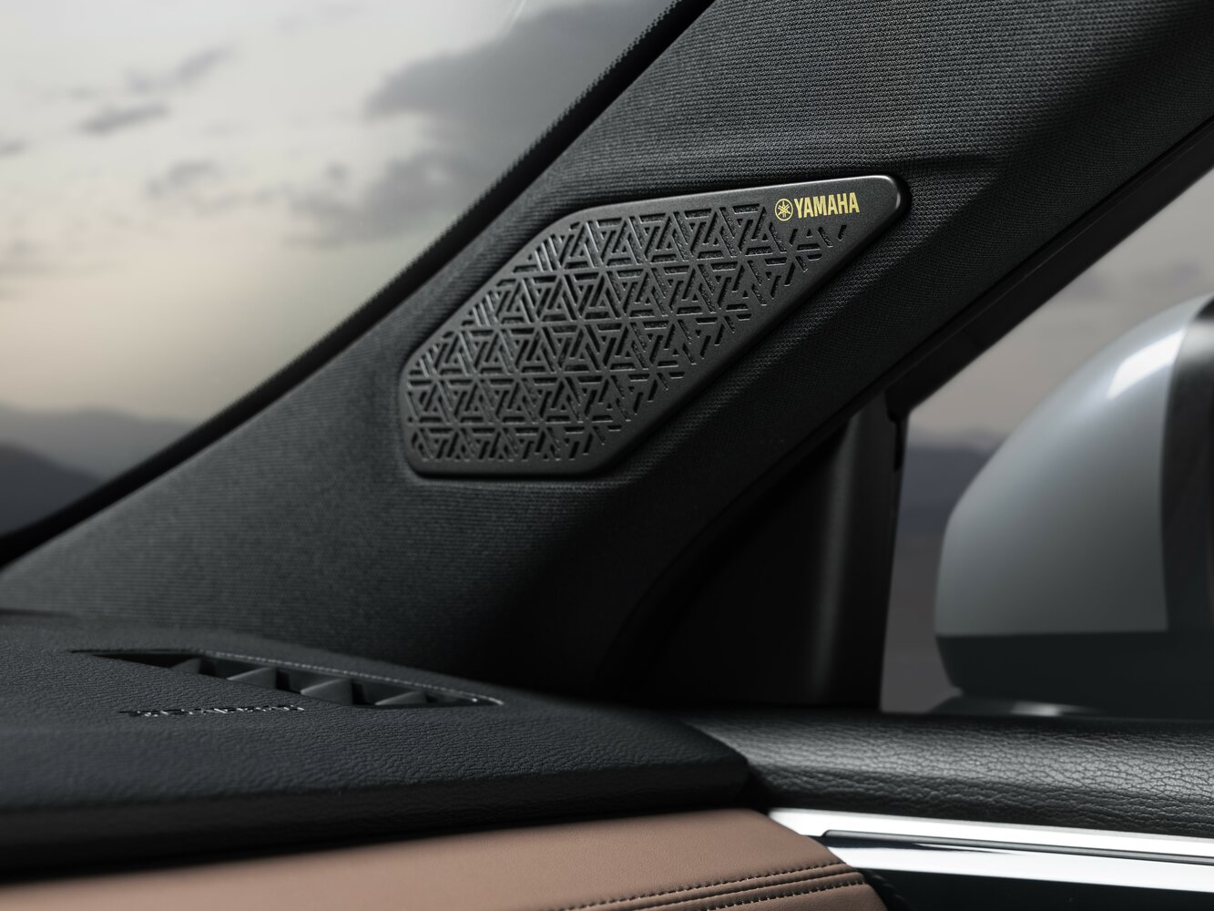 Mitsubishi Outlander IV Рестайлинг, 2026, фото 11