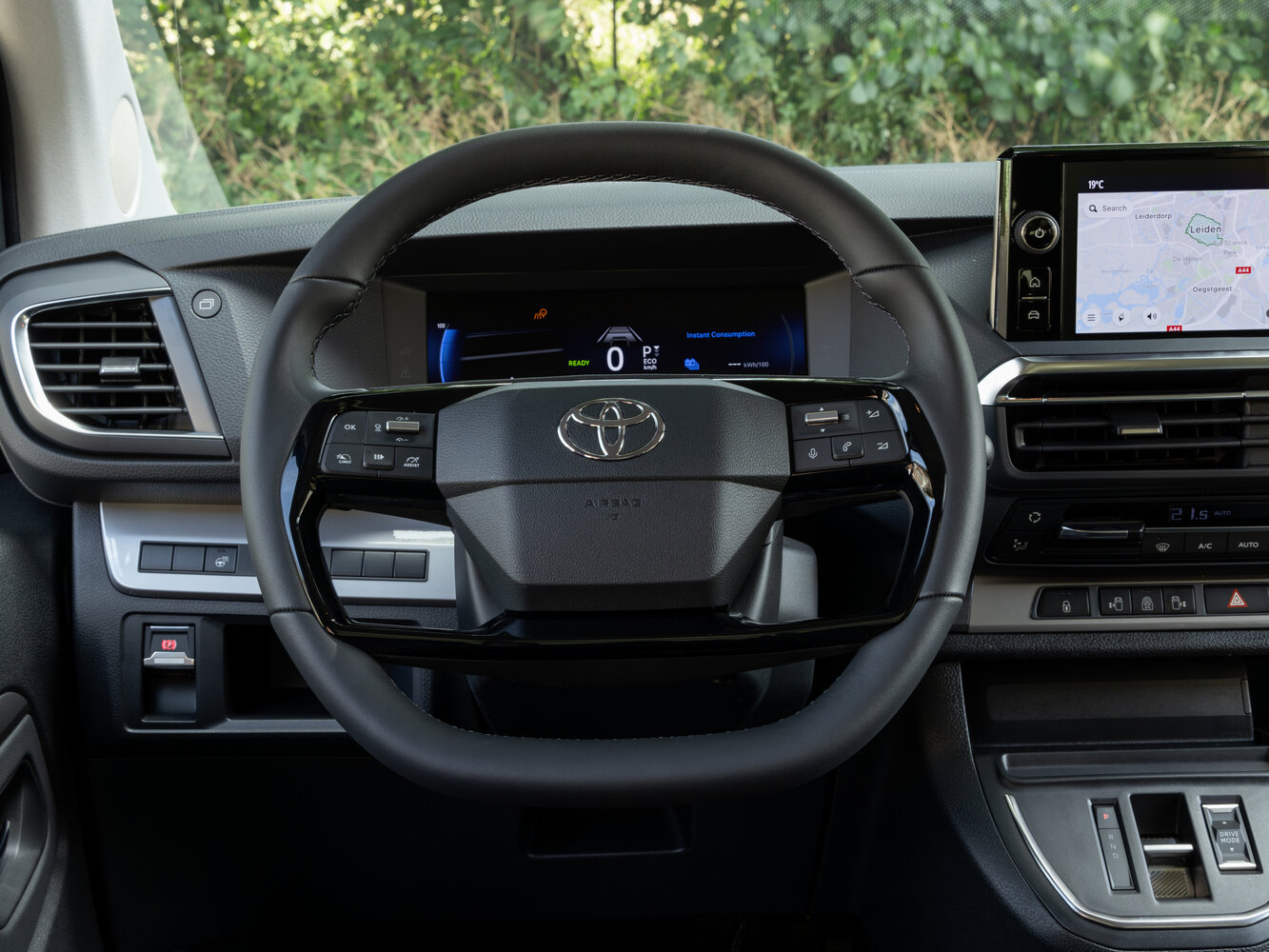 Toyota ProAce II Рестайлинг, 2024, фото 2