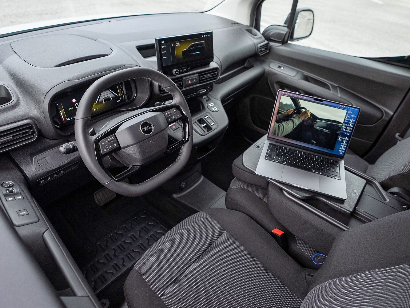 Opel Combo E Рестайлинг, 2024, фото 3