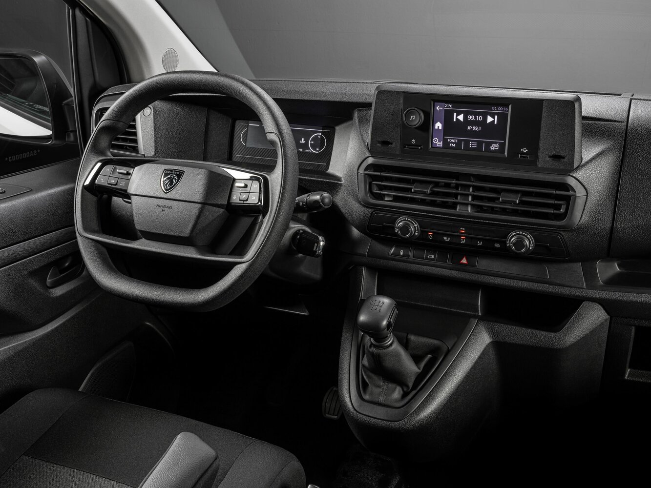 Peugeot Expert III Рестайлинг, 2024, фото 11