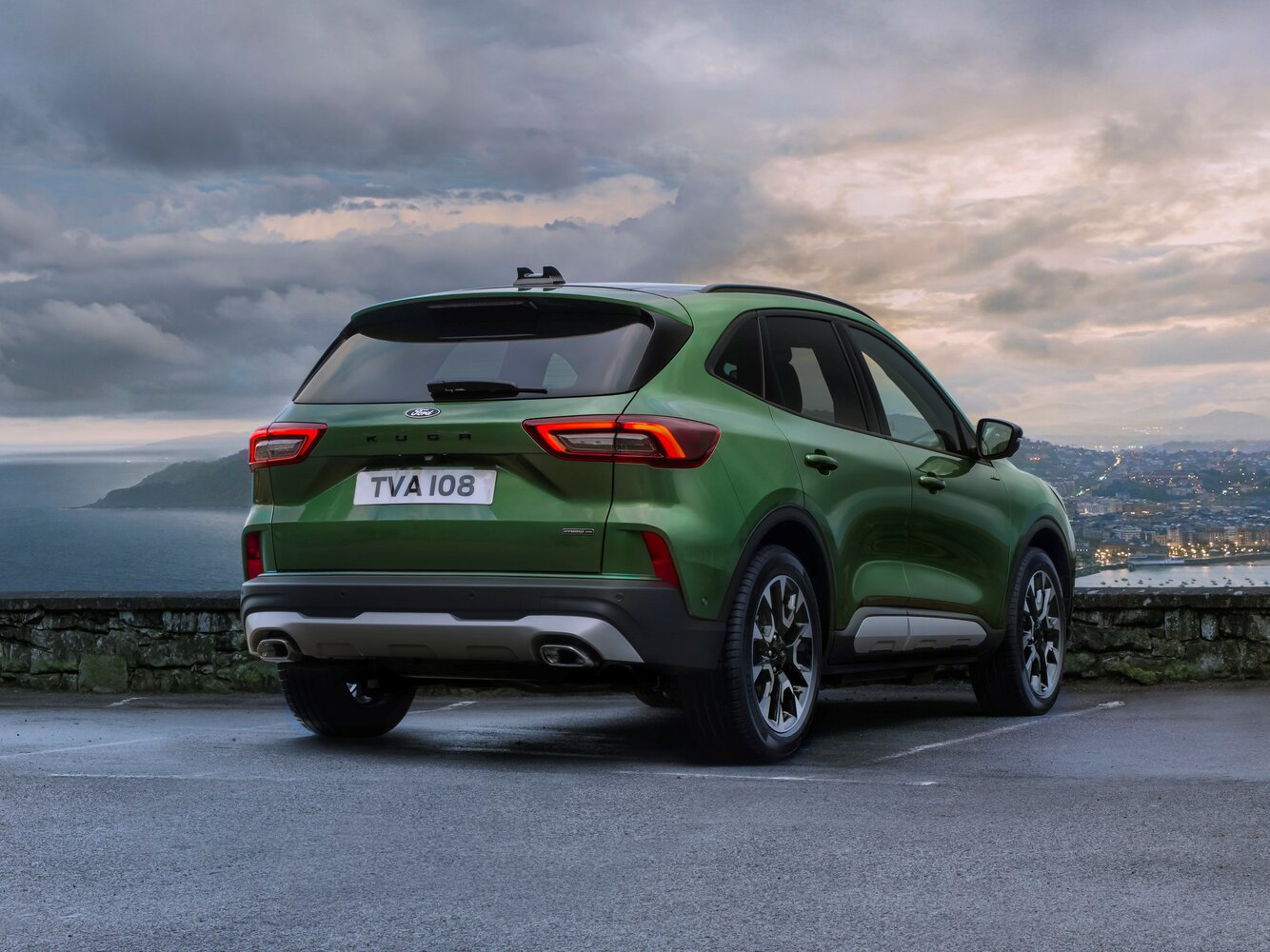 Ford Kuga III Рестайлинг, 2024, фото 9