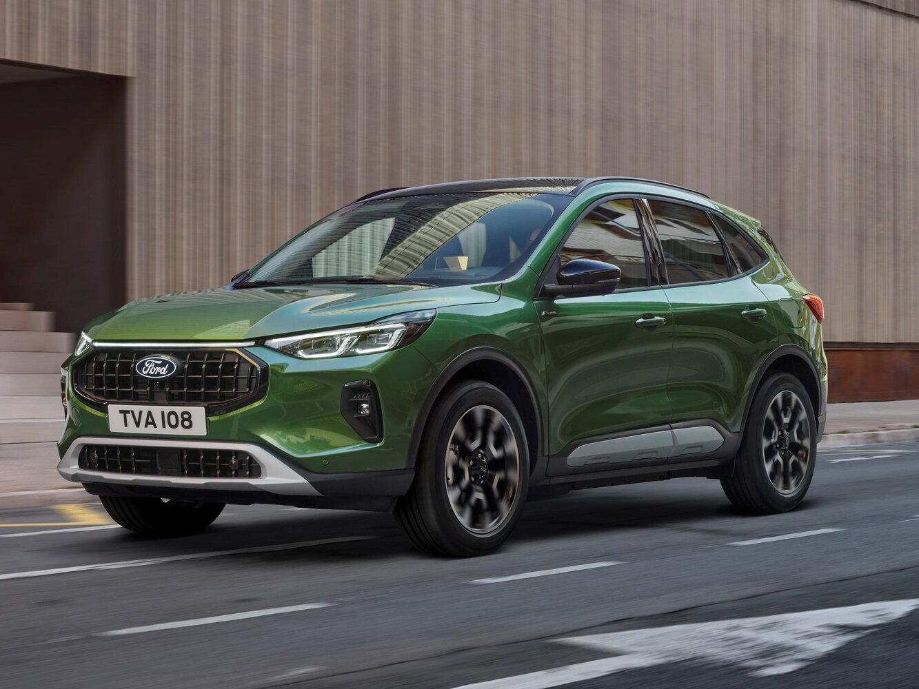 Ford Kuga III Рестайлинг, 2024, фото 4