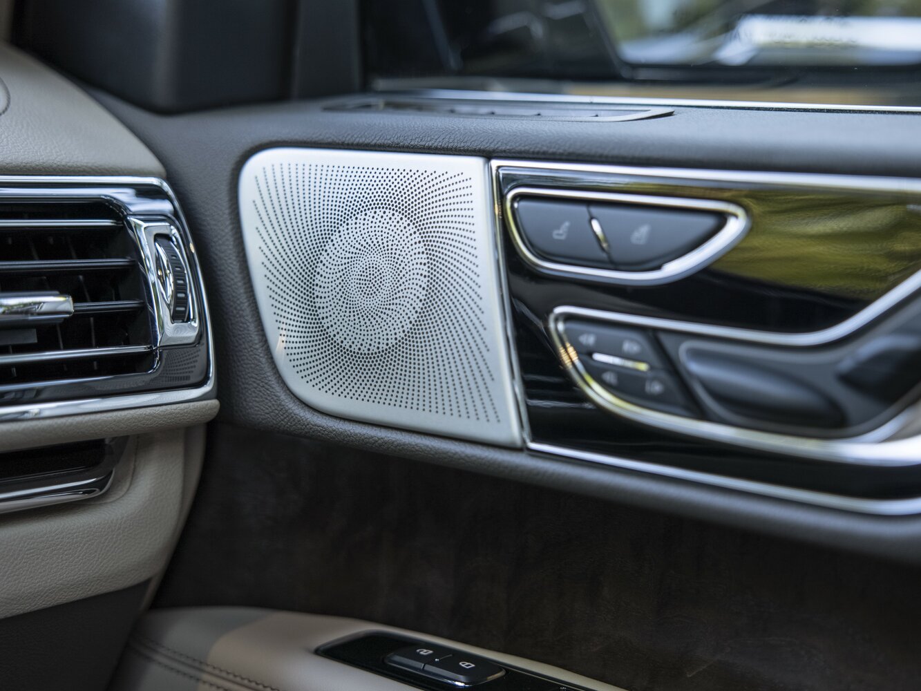 Lincoln Navigator IV Рестайлинг, 2025, фото 9