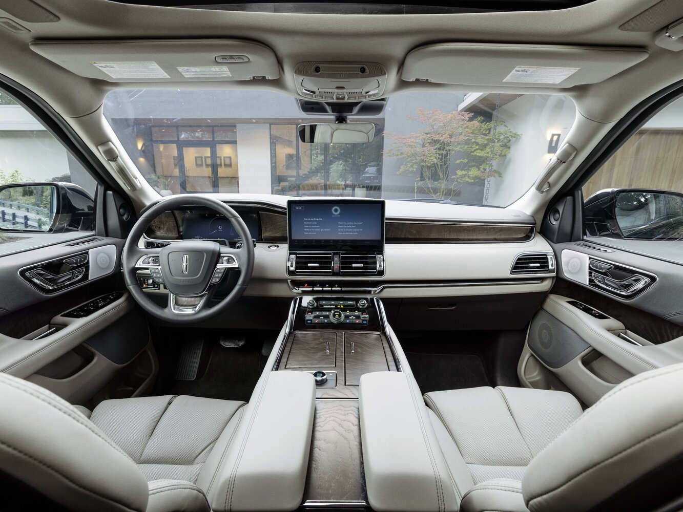 Lincoln Navigator IV Рестайлинг, 2025, фото 5