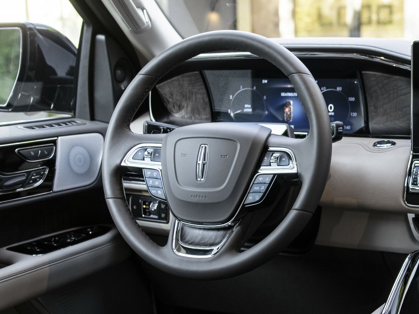 Lincoln Navigator IV Рестайлинг, 2025, фото 3