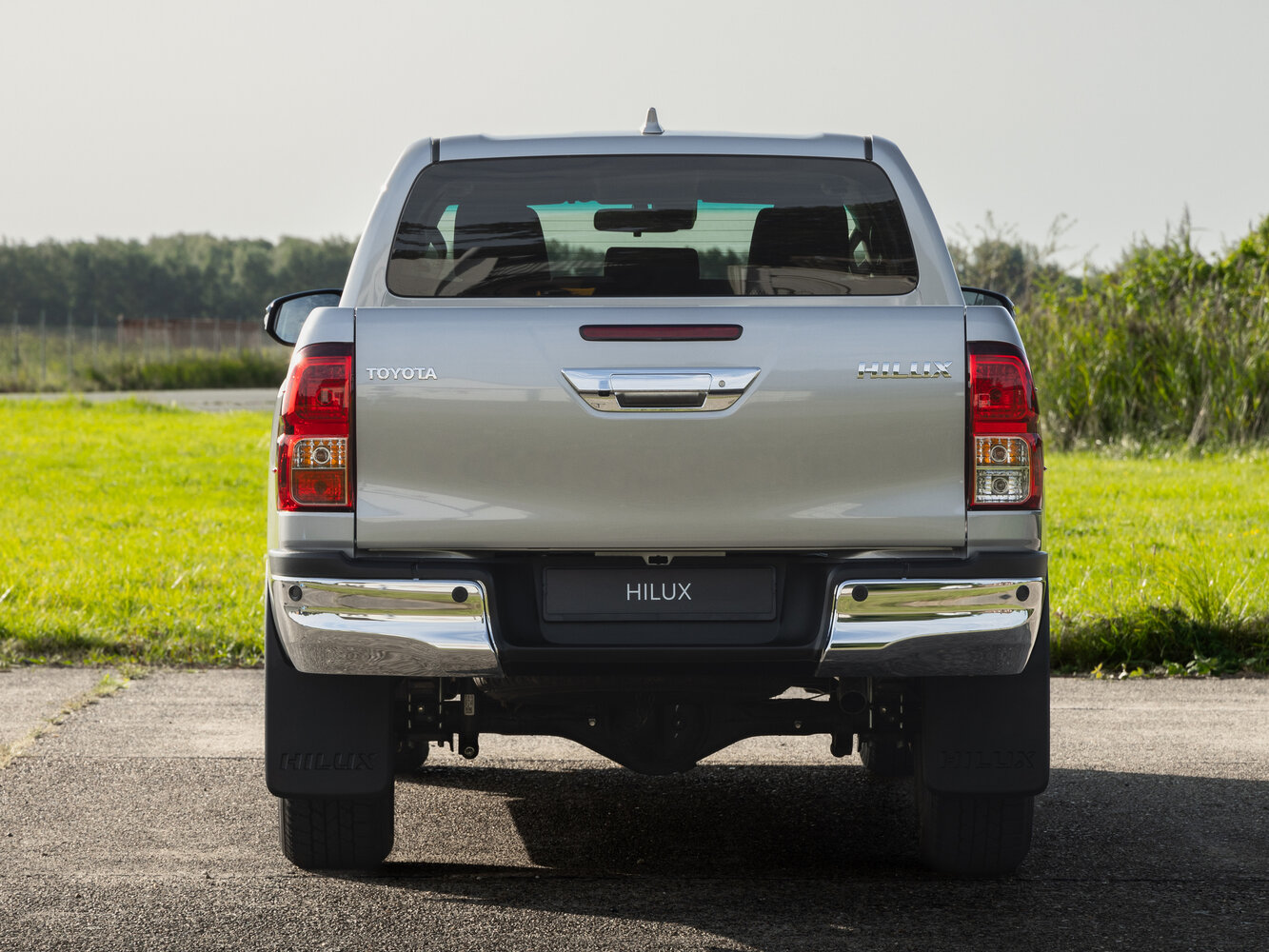 Toyota Hilux VIII Рестайлинг 2, 2024, фото 2