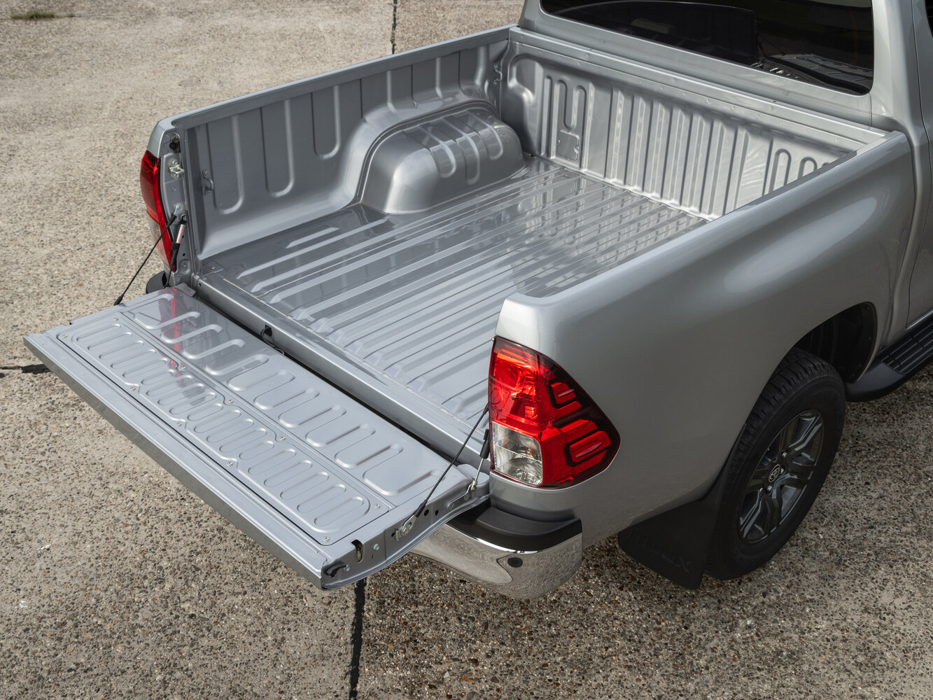 Toyota Hilux VIII Рестайлинг 2, 2024, фото 5