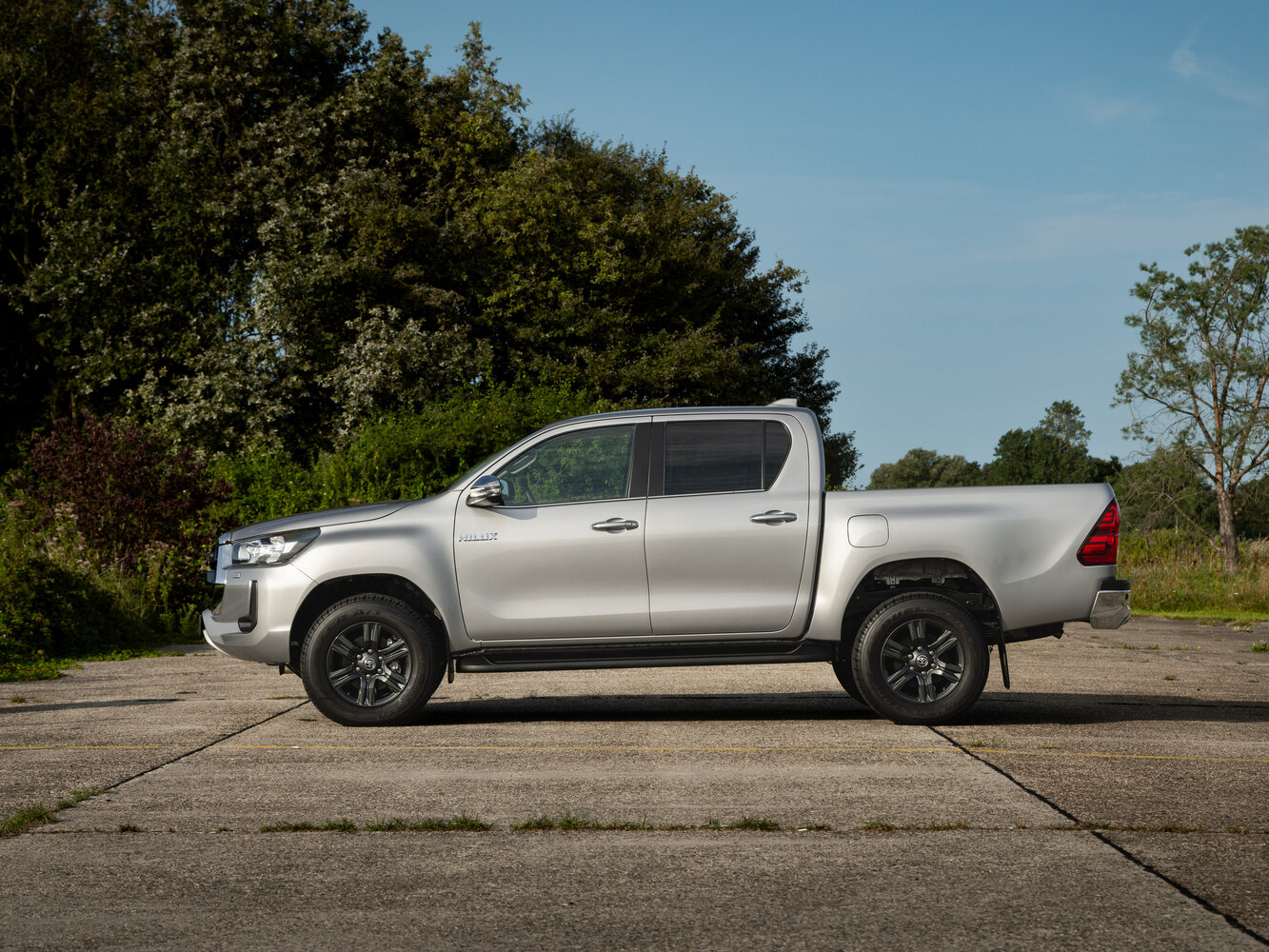 Toyota Hilux VIII Рестайлинг 2, 2024, фото 4