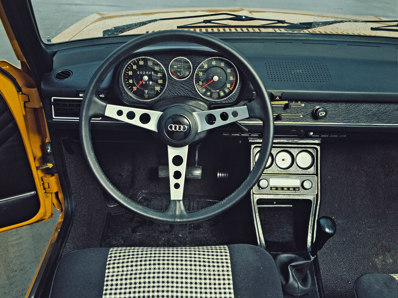 Audi 80 II (B1), 1974, фото 4