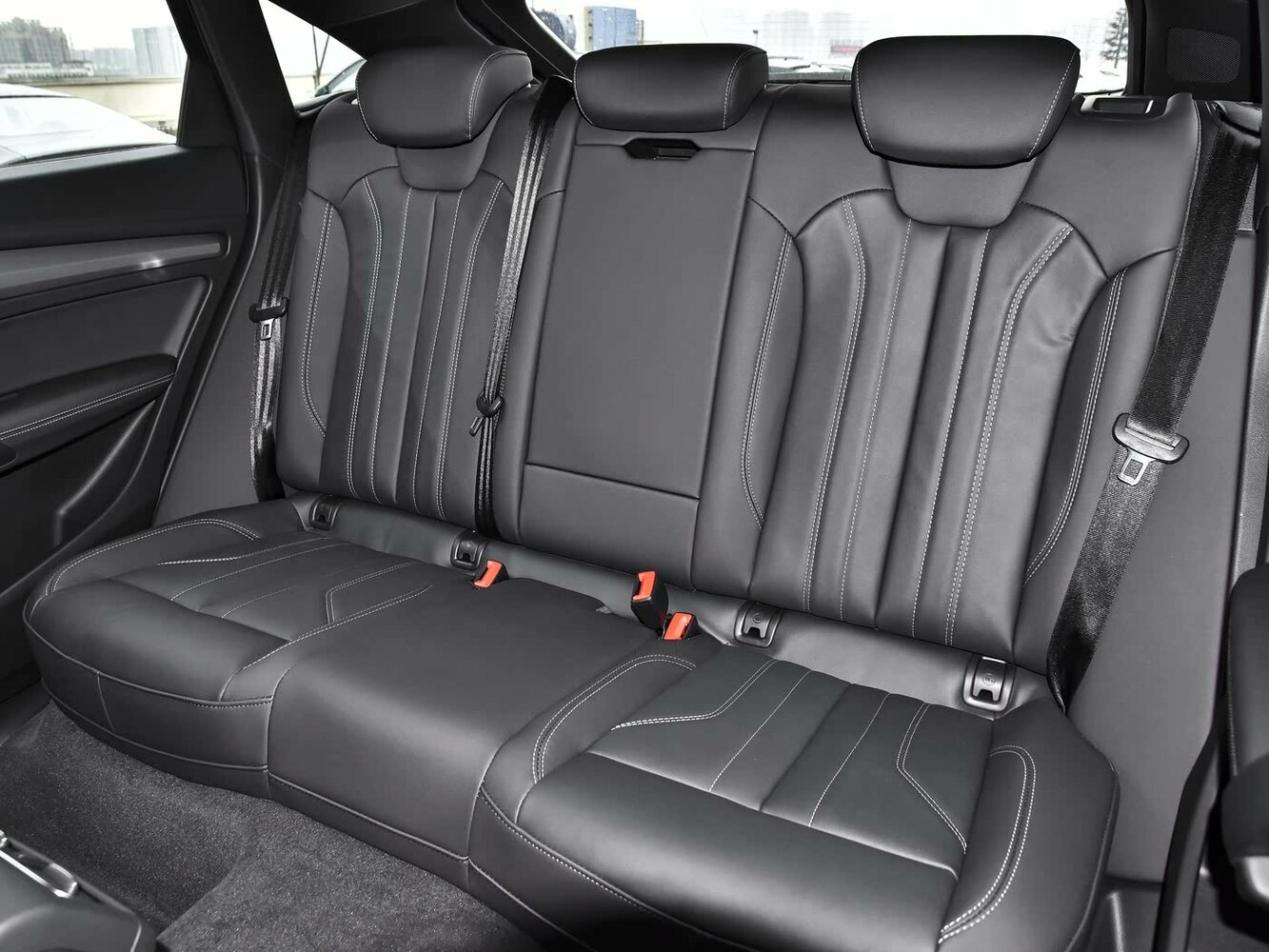 Audi Q5 Sportback I (FY), 2024, фото 4