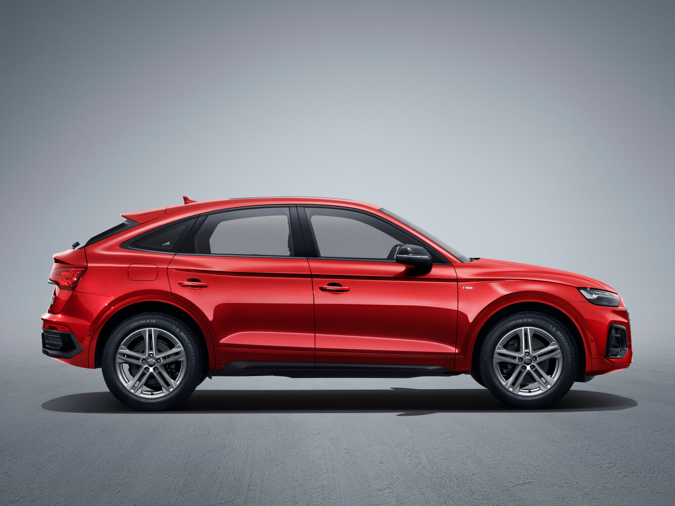 Audi Q5 Sportback I (FY), 2024, фото 6