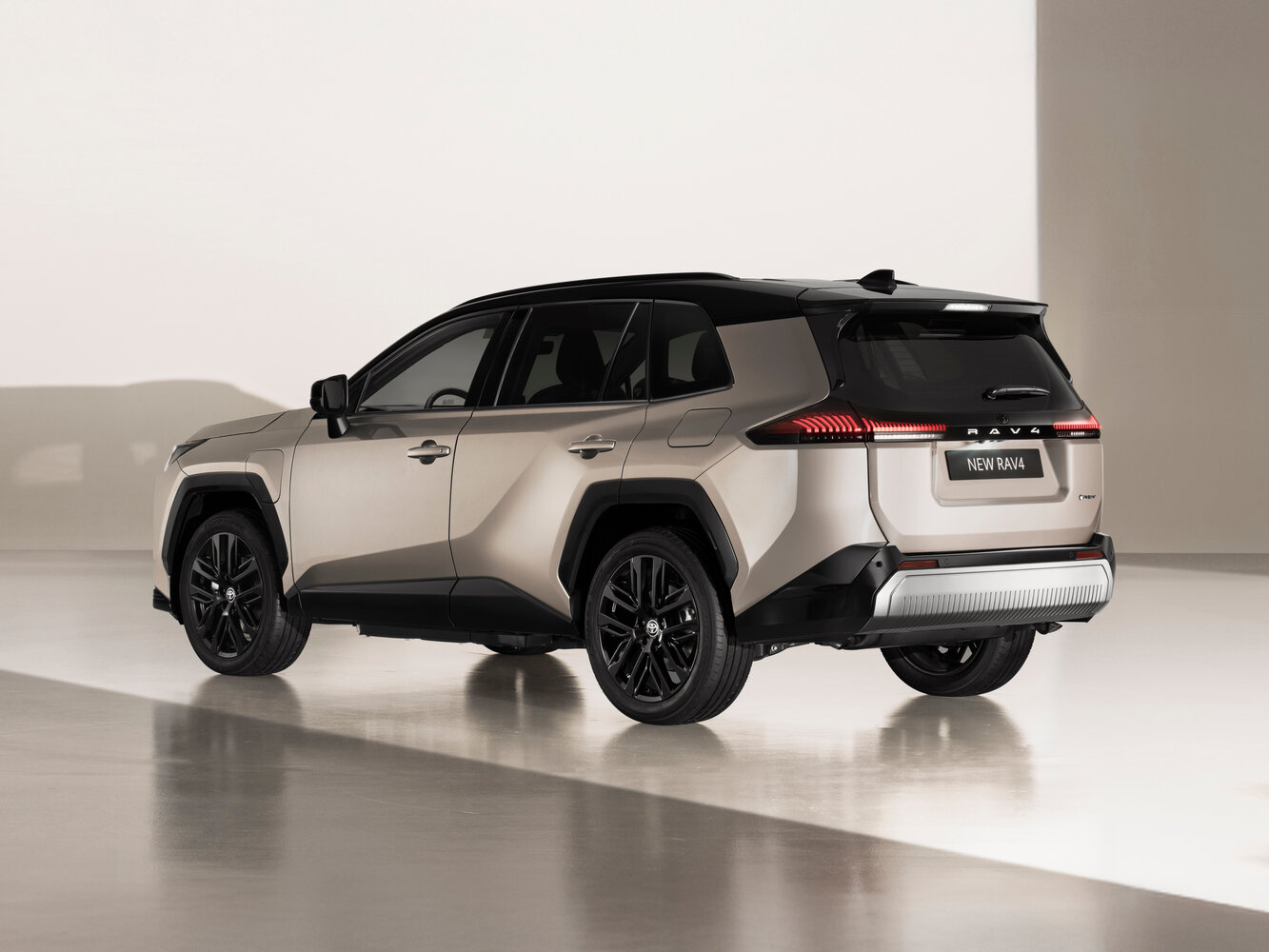 Toyota RAV4 VI (XA60), 2025, фото 5