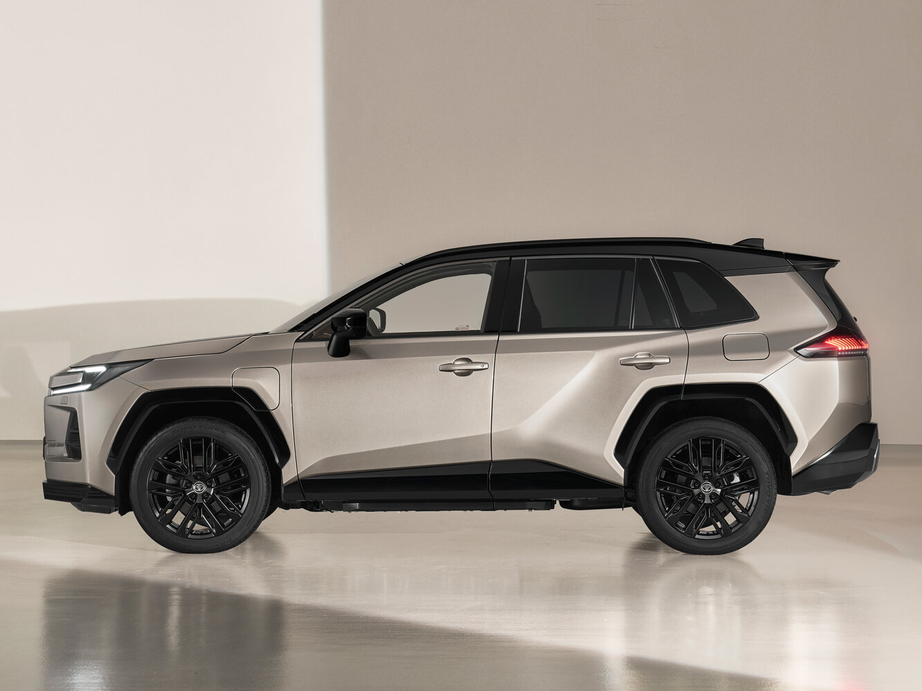 Toyota RAV4 VI (XA60), 2025, фото 24