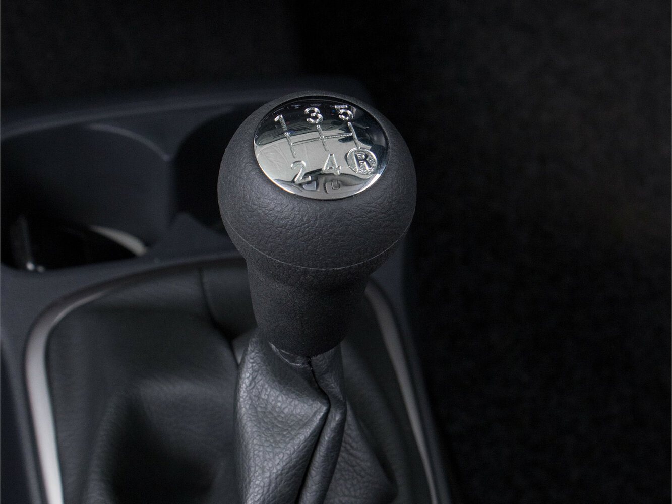 Toyota Agya I, 2013, фото 8