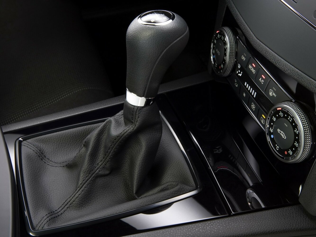 Mercedes-Benz C-Класс III (W204), 2009, фото 3