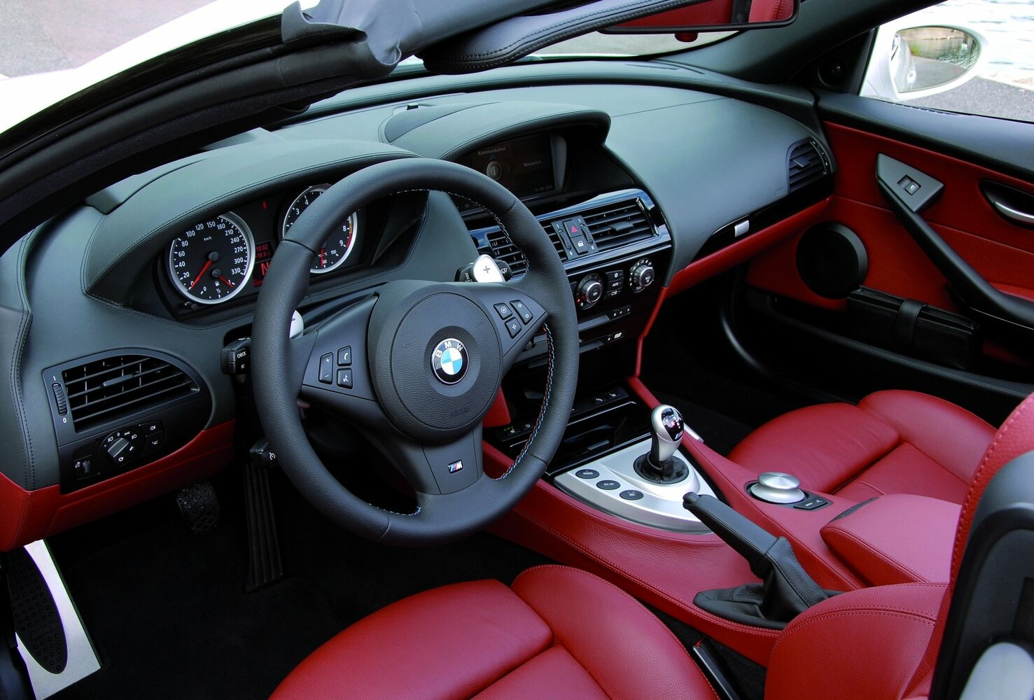 BMW M6 II (E63/E64), 2005, фото 9