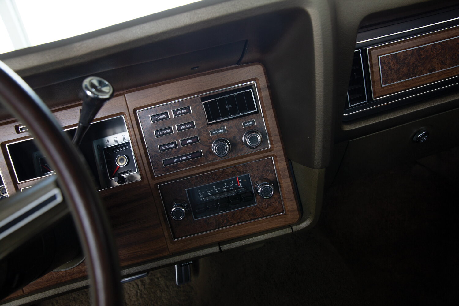 Lincoln Continental Mark IV, 1976, фото 3